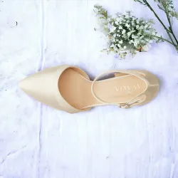 Scarpe da sposa Avalia: modello Mira, semplice ed elegante